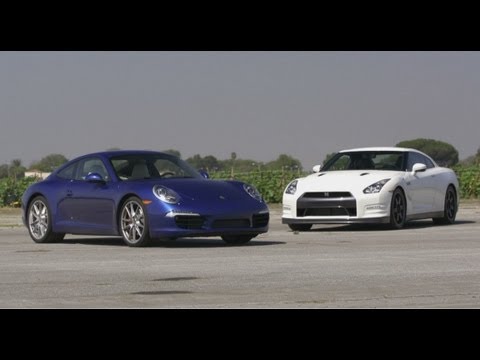 Nissan GT-R vs Porsche 911 Carrera S