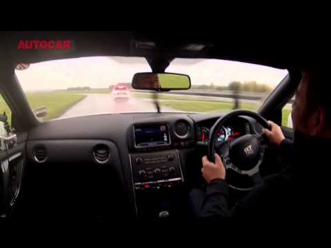 Audi A1 quattro vs Nissan GT-R
