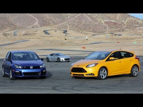 Ford Focus ST vs Volkswagen Golf R