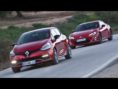 Video: Renault Clio RS 4 vs Toyota GT86