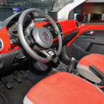 VW Cross up